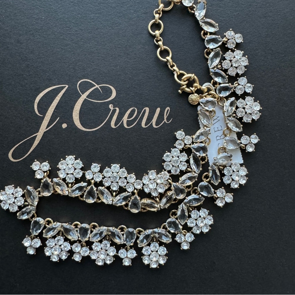 🌱 J. Crew forget-me-not crystal necklace - Picture 3 of 3